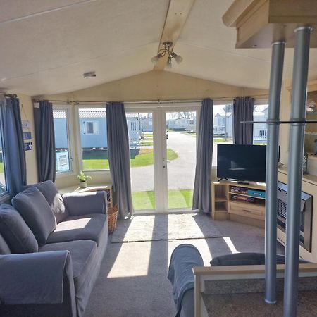 6 Berth Seawick Caravan Park, St Osyth كول شيستر المظهر الخارجي الصورة