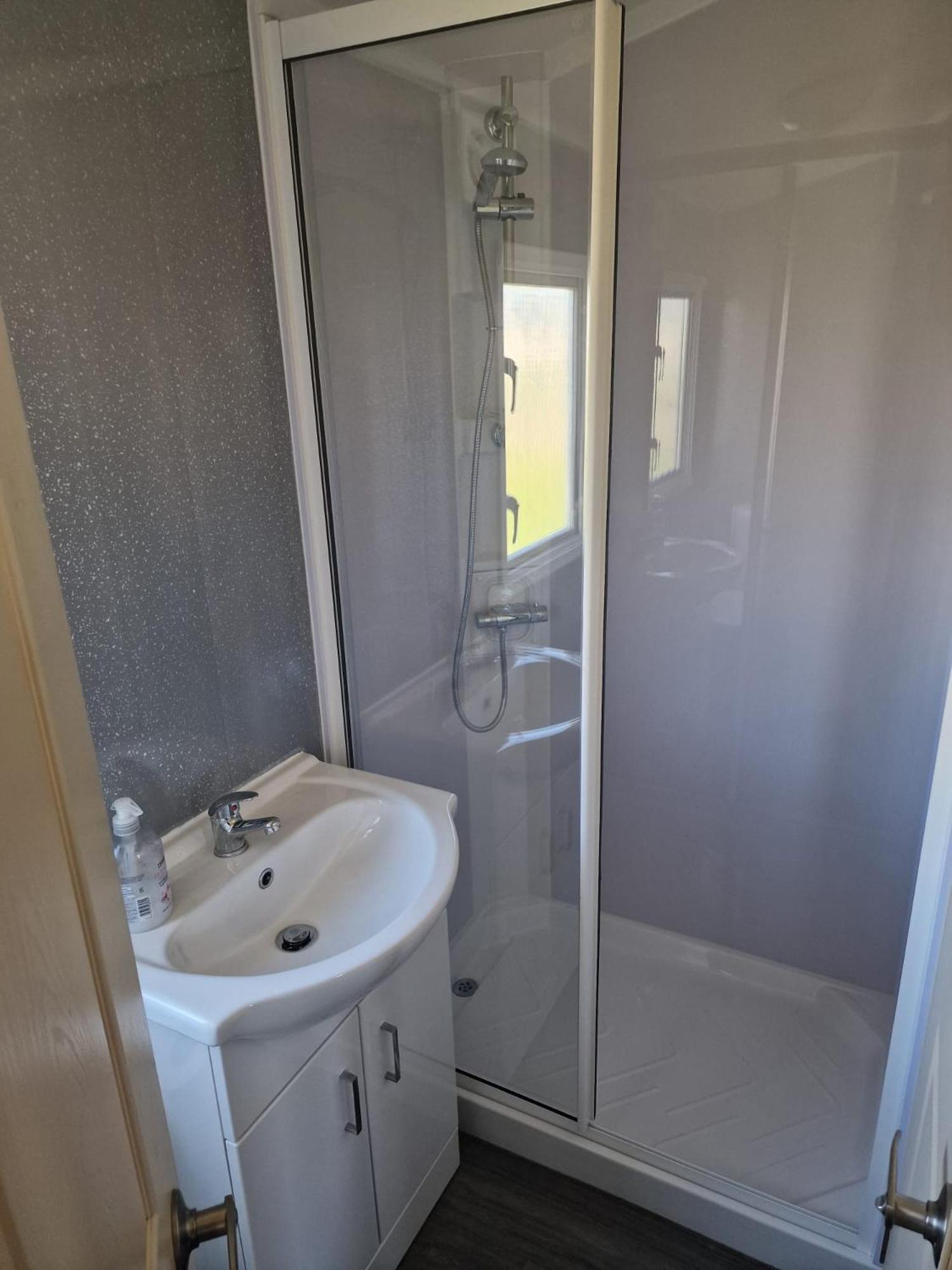 6 Berth Seawick Caravan Park, St Osyth كول شيستر المظهر الخارجي الصورة